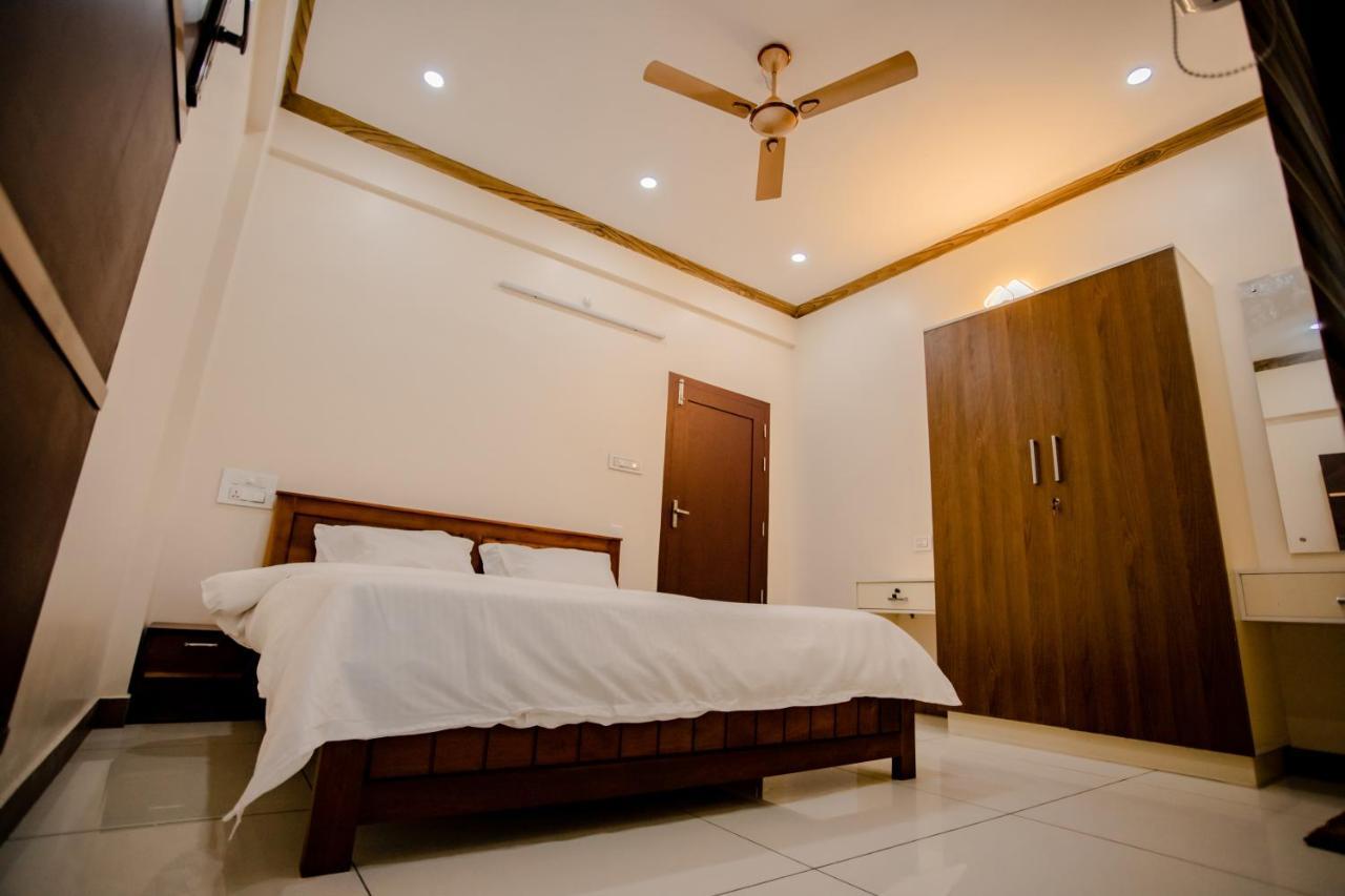 Cliff Way Apartments Varkala Eksteriør billede
