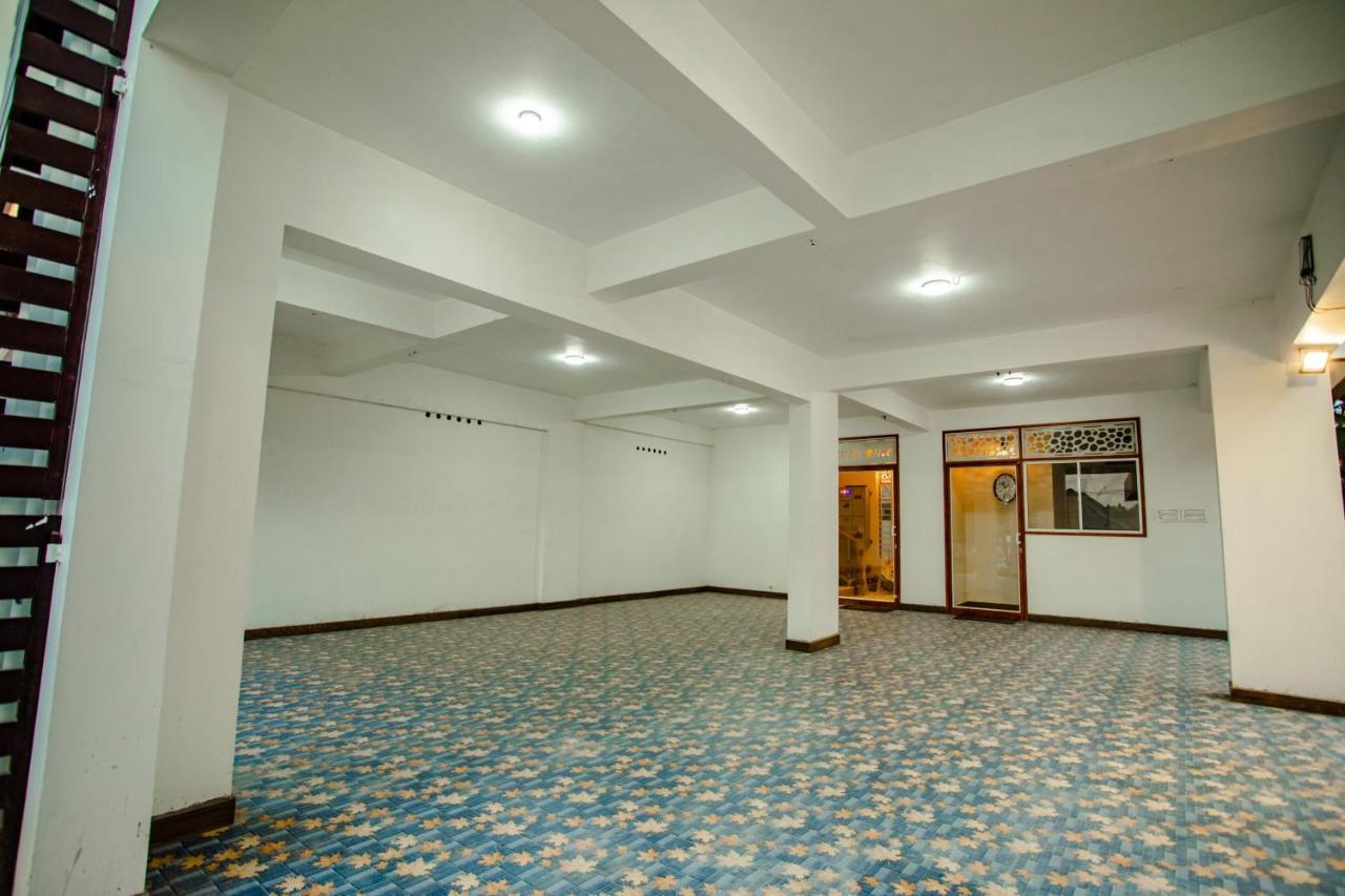 Cliff Way Apartments Varkala Eksteriør billede